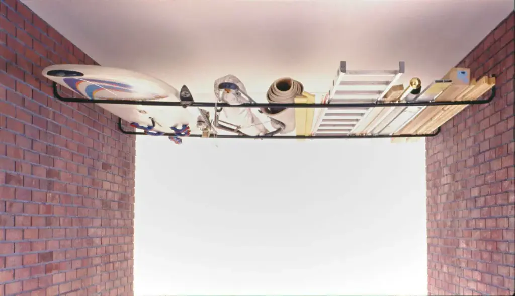 Garage storage system